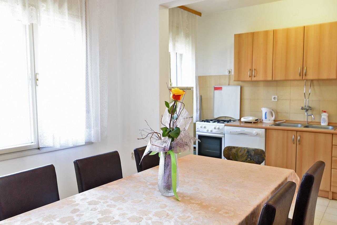 Apartments Josip 74 Pula Extérieur photo