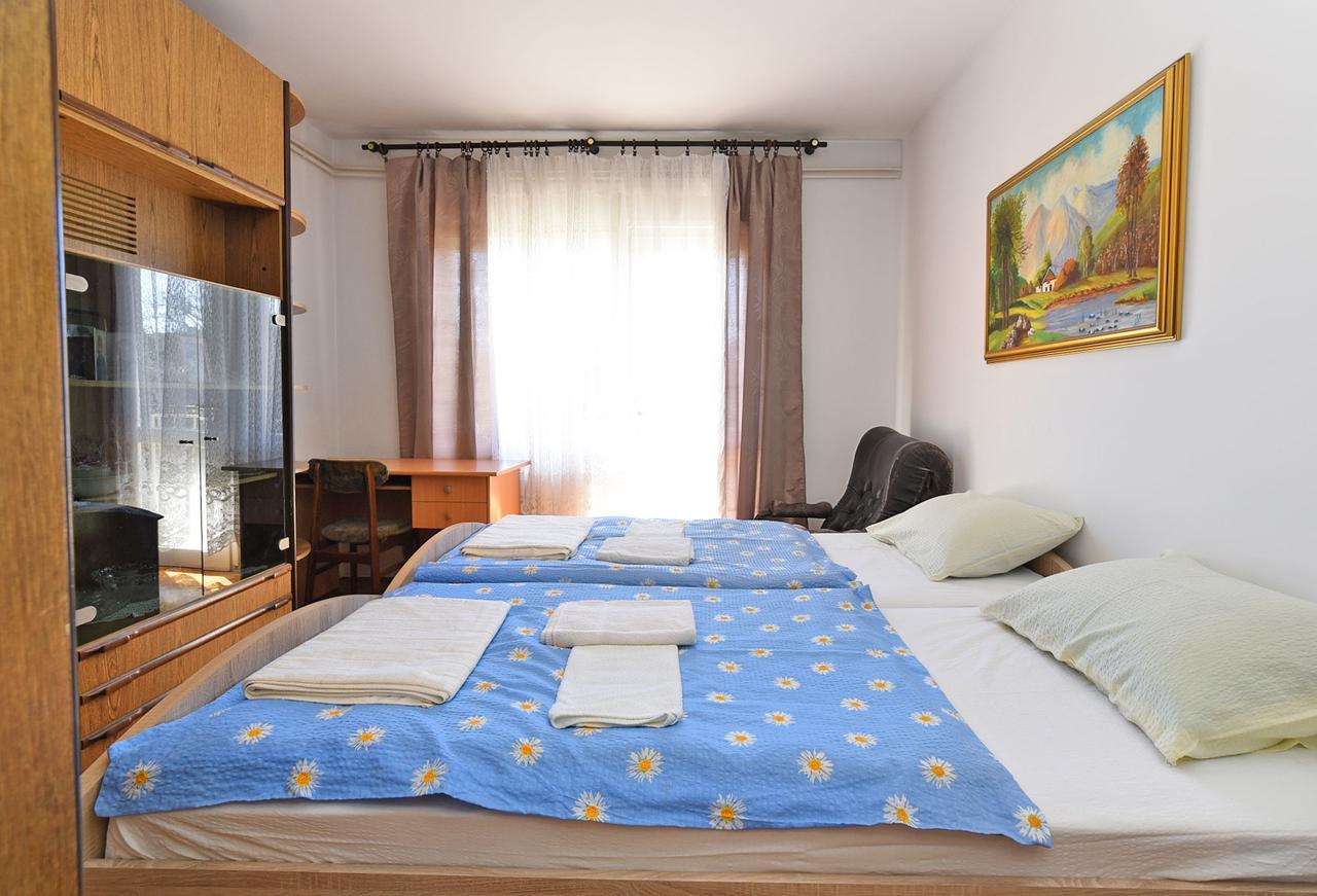 Apartments Josip 74 Pula Extérieur photo